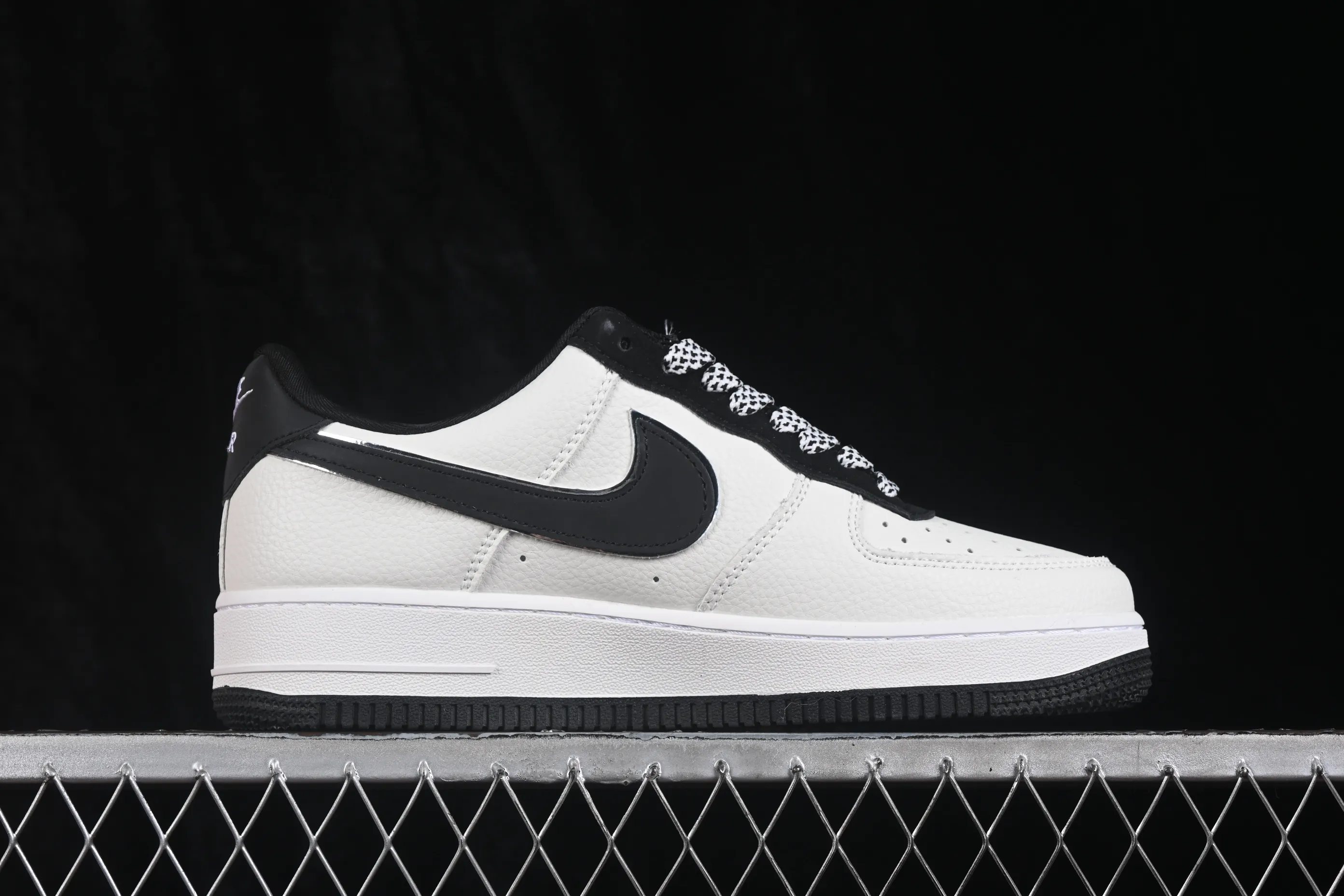 All categories Nk Air Force 1 Air Force series Nk Air Force 1 Low Air Force low-top Nike Air Force 1'07 Low Air Force 1 low-top casual sneakers WY0655-107